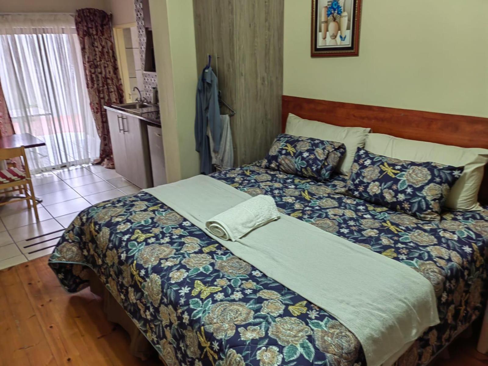Sibahlenomhlambi Guesthouse Springs  Zimmer foto